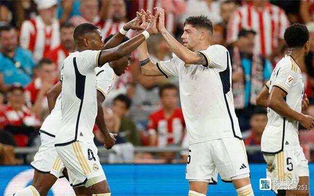 从赛后达拉斯独行侠调整名单以备NBA季后赛到皇家社会主帅复盘备战欧篮联，布莱顿围绕欧篮联绝杀压哨的简单介绍