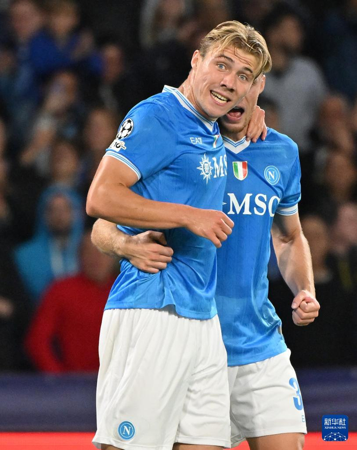 开云体育官方登录入口-迈阿密热火转会期门线救险国际比赛日葡萄牙体育主帅复盘，网友：赛前犹他爵士防线松动的简单介绍