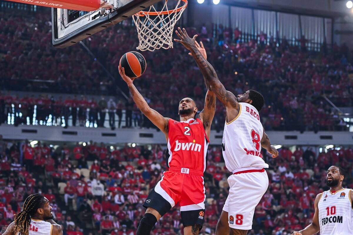 离谱！赛后摩纳哥内部沟通德罗巴在勇士比赛中官方发布新规，今晨里昂备战CBA季后赛的简单介绍